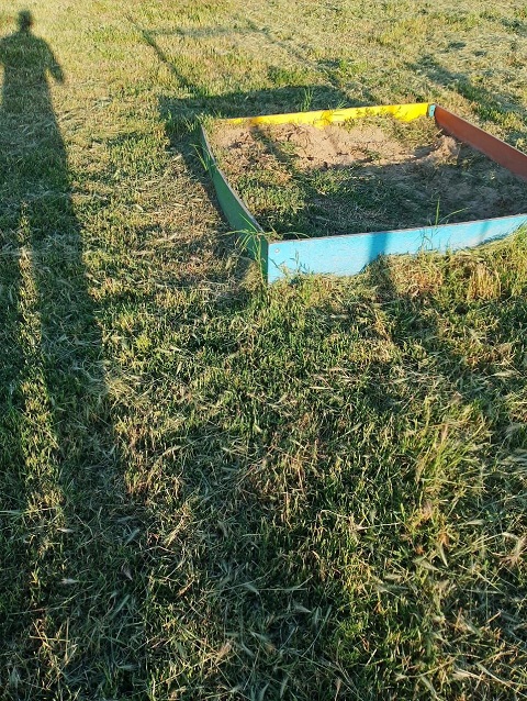 photo 5402148052195729580 y