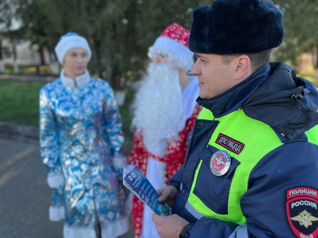 polic ded moroz 2024 3